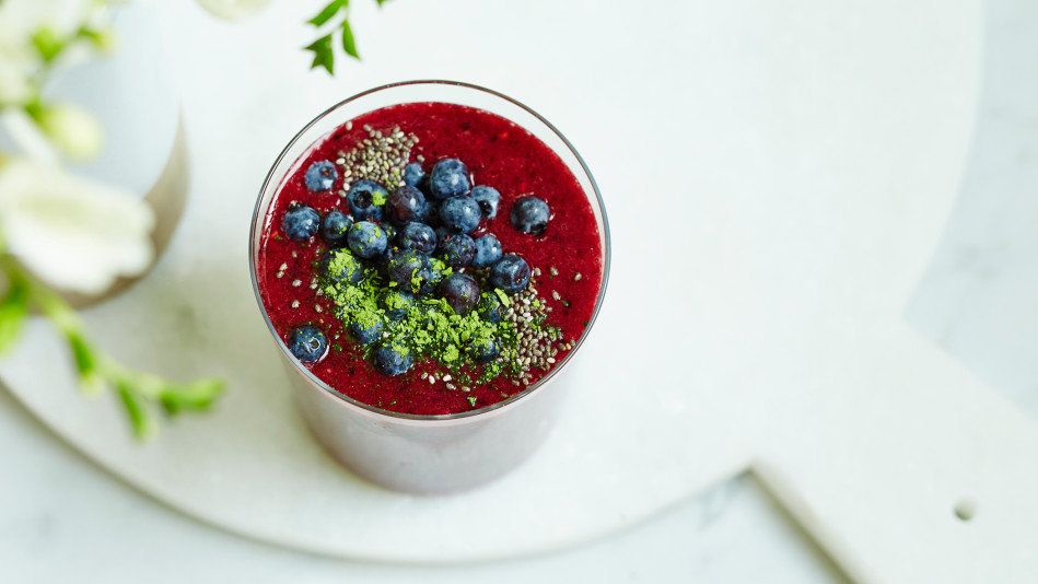 The Berry-Filled Breakfast With A Green Secret