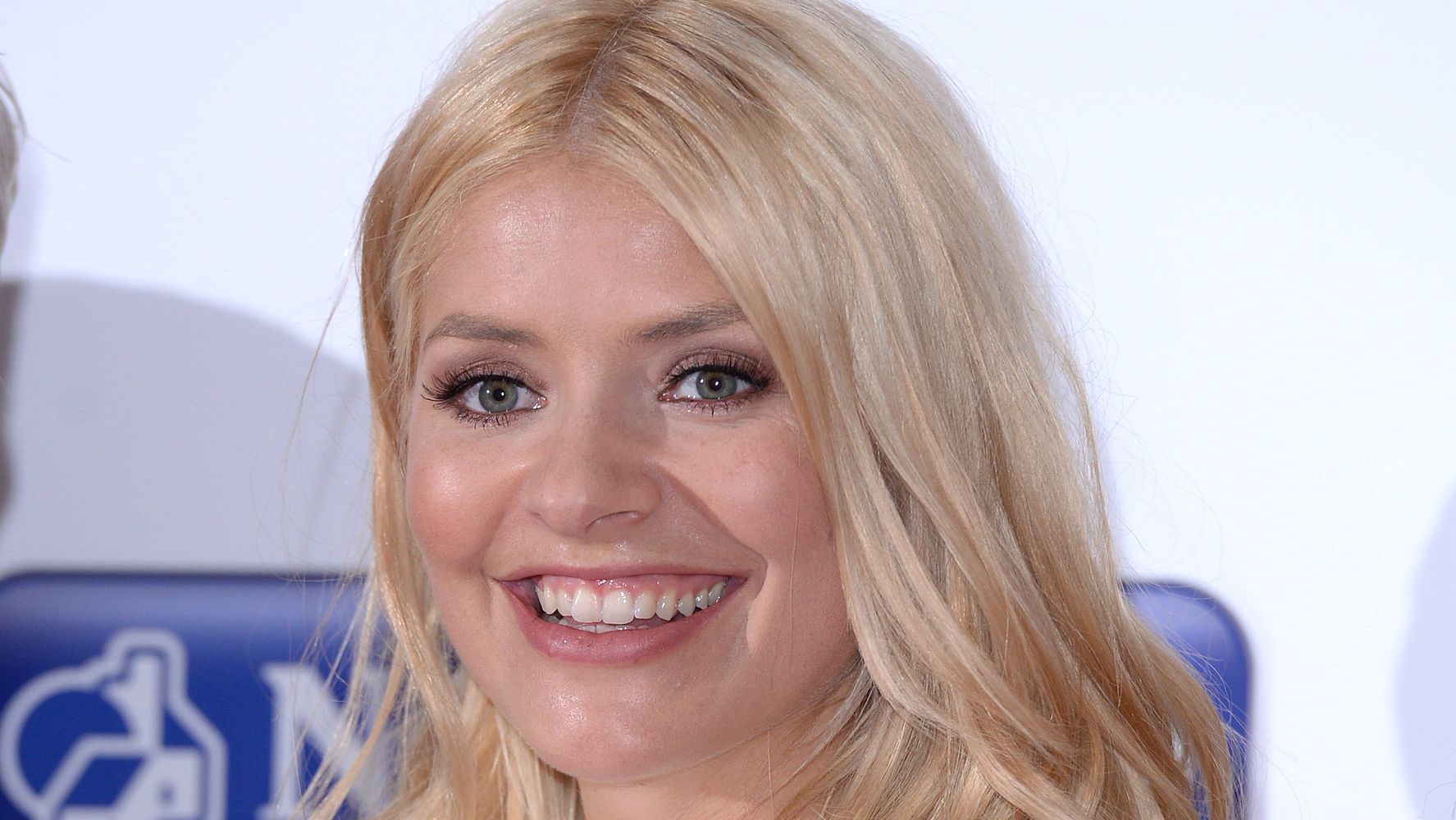 Holly Willoughby Praises Her Mum For Helping Out With Childcare Since ...