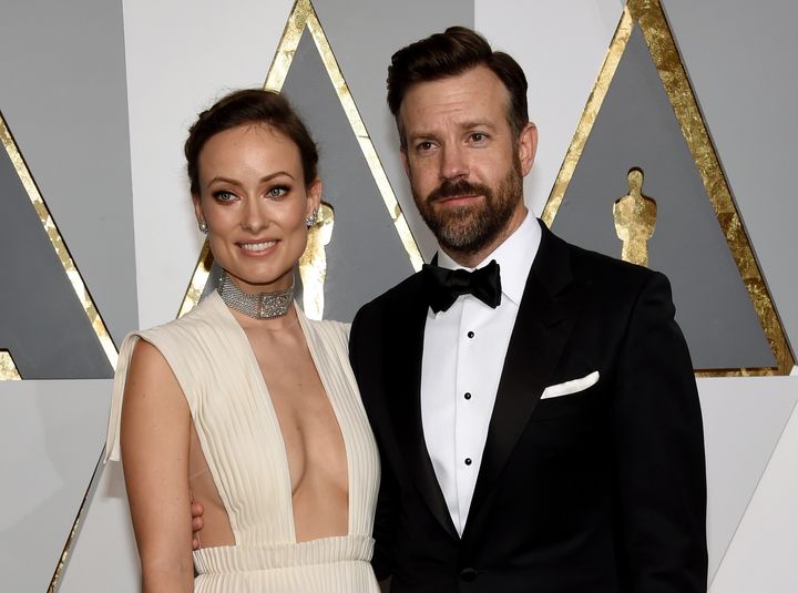 Actress Olivia Wilde (L) and actor Jason Sudeikis attend the 88th Annual Academy Awards on Feb. 28, 2016 in Hollywood, California. 