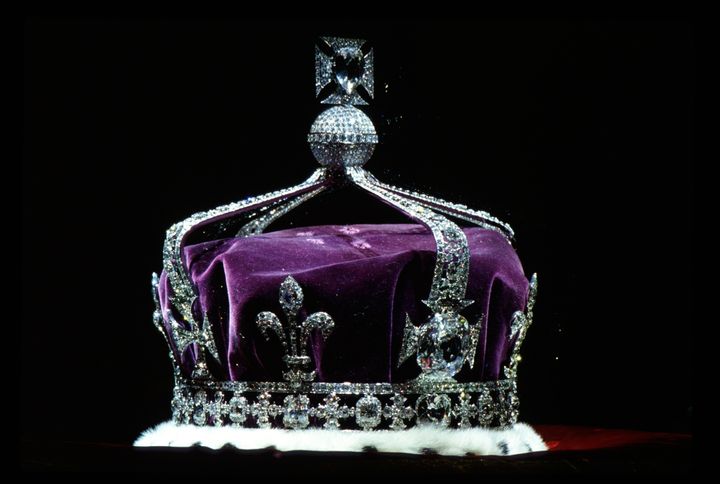 The crown containing the famous Koh-i-noor diamond. The Indian government said on Monday India should forego its claim to the diamond.