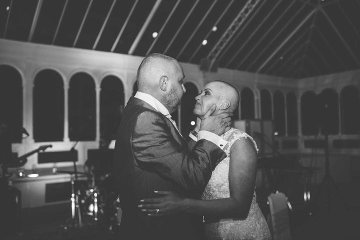 Bride Shaves Head At Wedding As Tribute To Husband With Terminal Cancer Huffpost Uk Life 1198