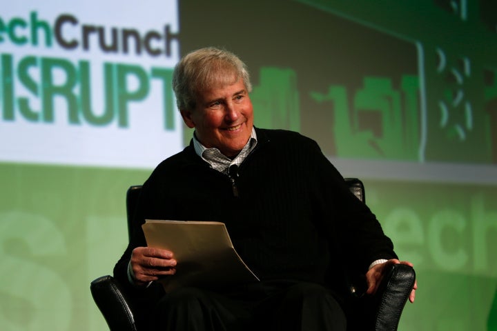 Bill Campbell smiles as he moderates a fireside chat with Ben Horowitz of Andreessen Horowitz during day one of TechCrunch Di