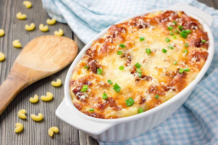 In the book, Shani Raviv tells of how her gran's mac'n'cheese was rediscovered and allowed her and her grandmother to bond again.