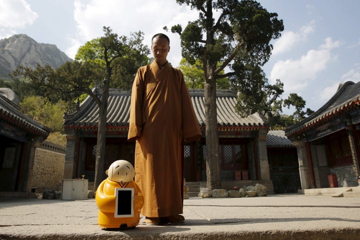 Master Xianfan, Xian’er’s creator, said the robot monk was the perfect vessel for spreading the wisdom of Buddhism in China.