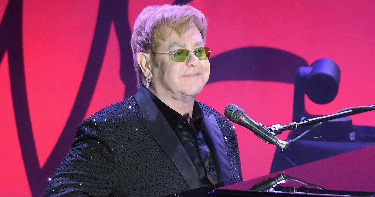Elton John Honors Prince With Touching Tribute During Vegas Show