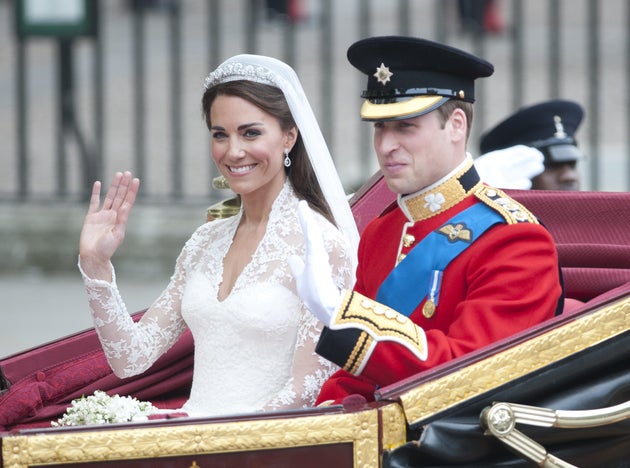 Alexander Mcqueen Denies Copying The Duchess Of Cambridge S