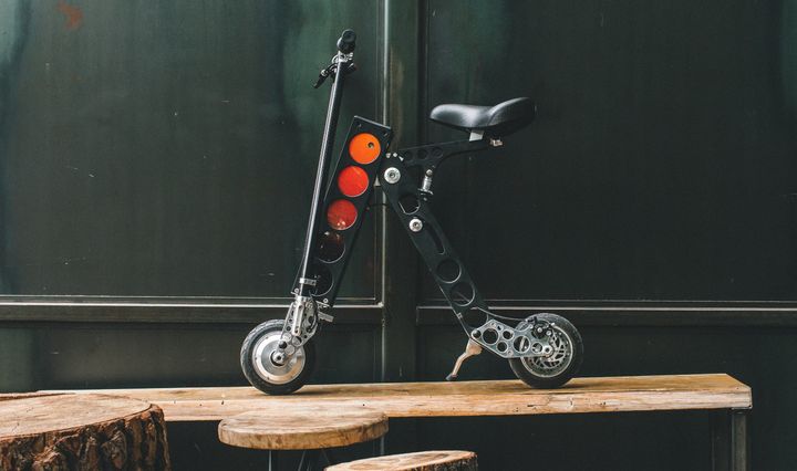 URB-E, an electrical scooter that says more than it realizes about the future of transportation.
