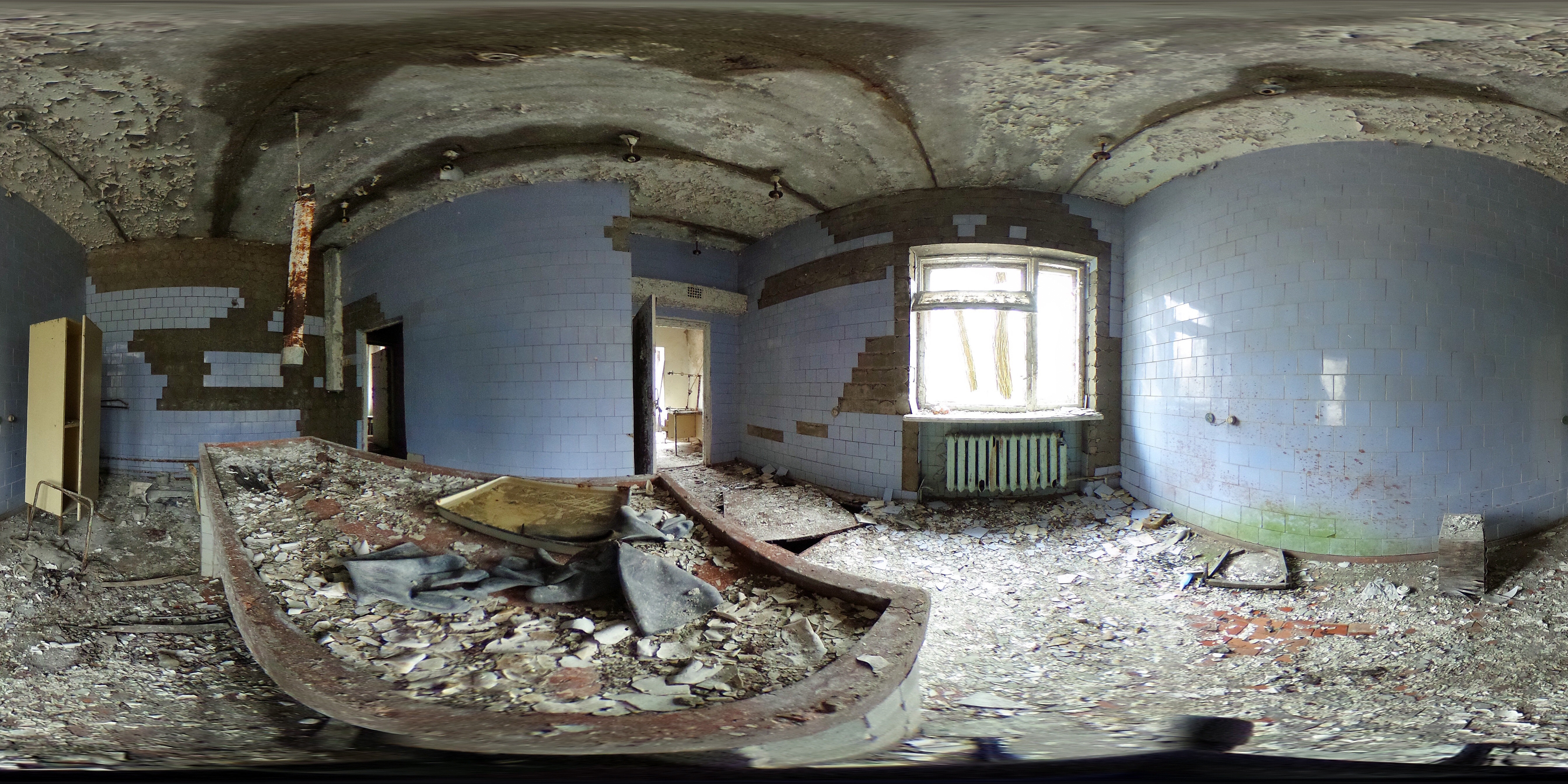 Chernobyl Disaster 360 Degree Photos Show Radiation Ghost Town 30 Years ...