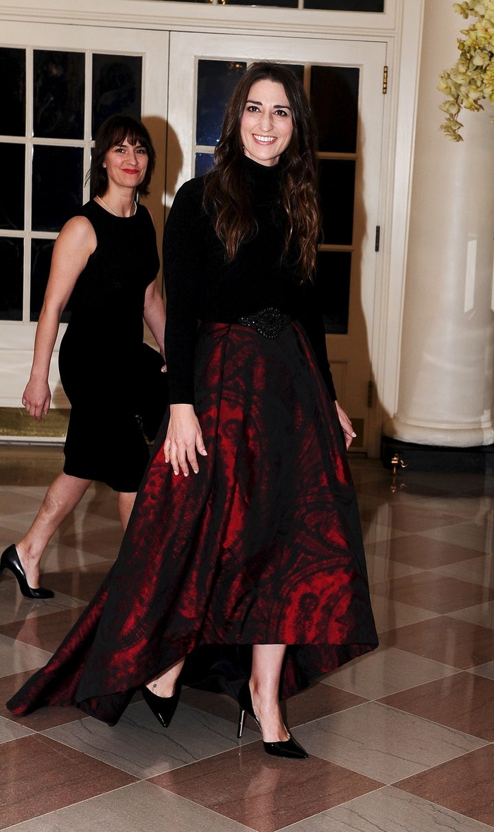 Singer Sara Bareilles (R) arrives with Jennifer Bareilles for a state dinner held in honor of Canadian Prime Minister Justin