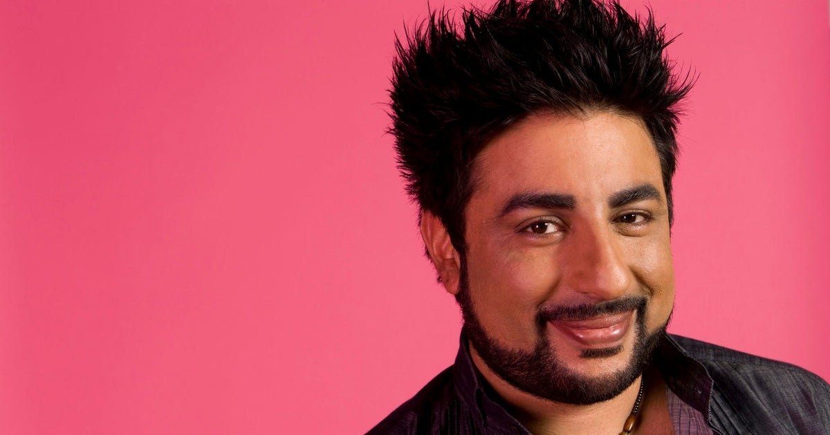 Strapon lesbian hidden femal egent