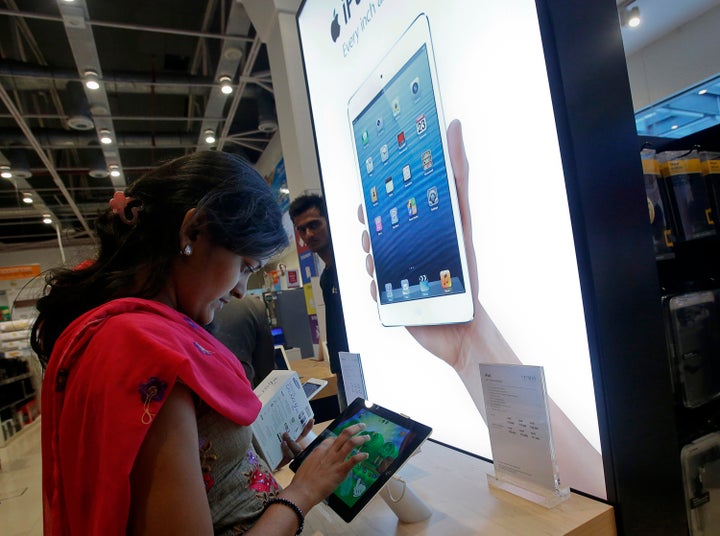 Experts have found that India’s smartphone market has a number of parallels to China’s market five to six years ago.