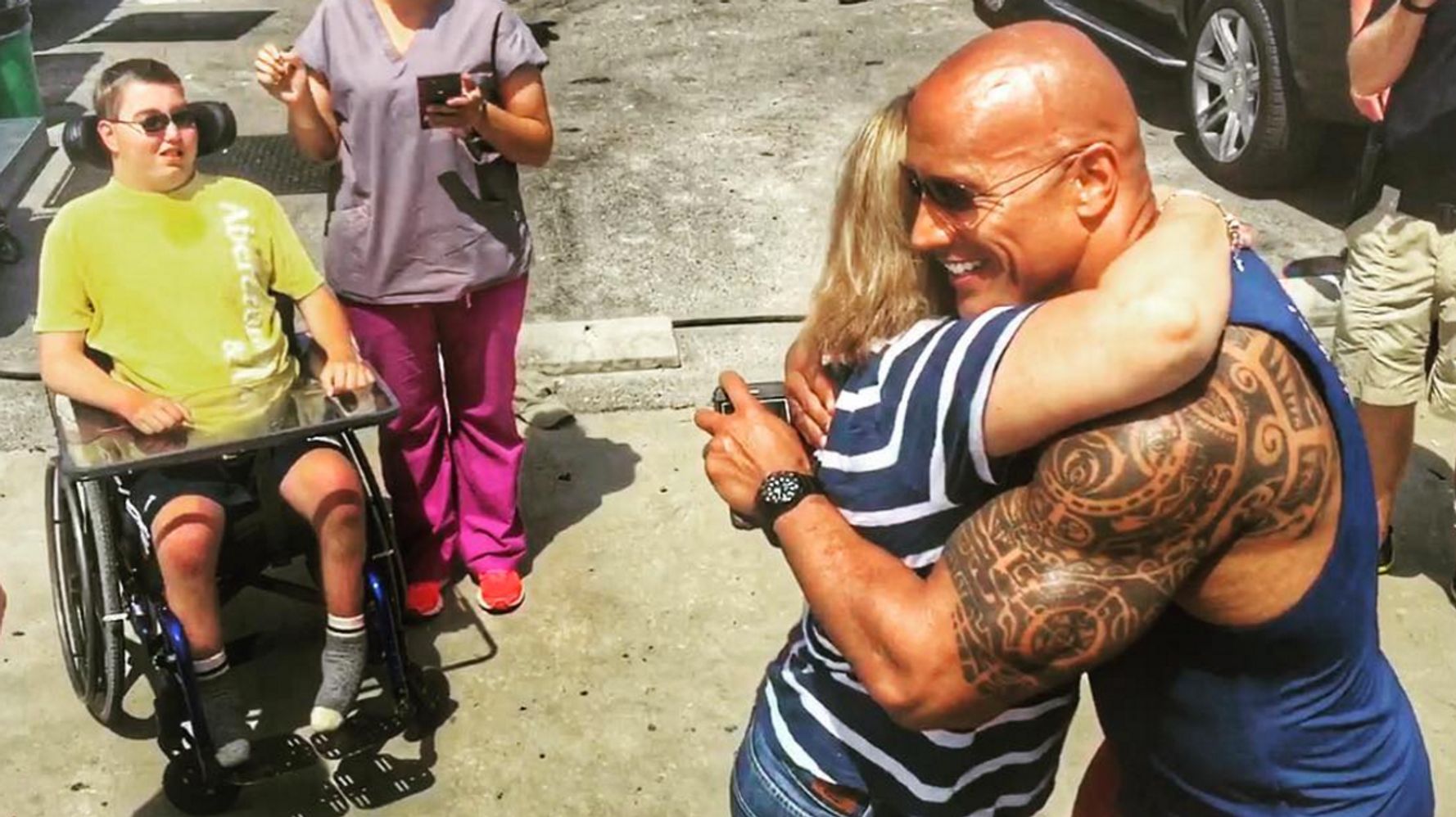 Dwayne The Rock Johnson Shares Touching Story About Meeting Fan Huffpost 