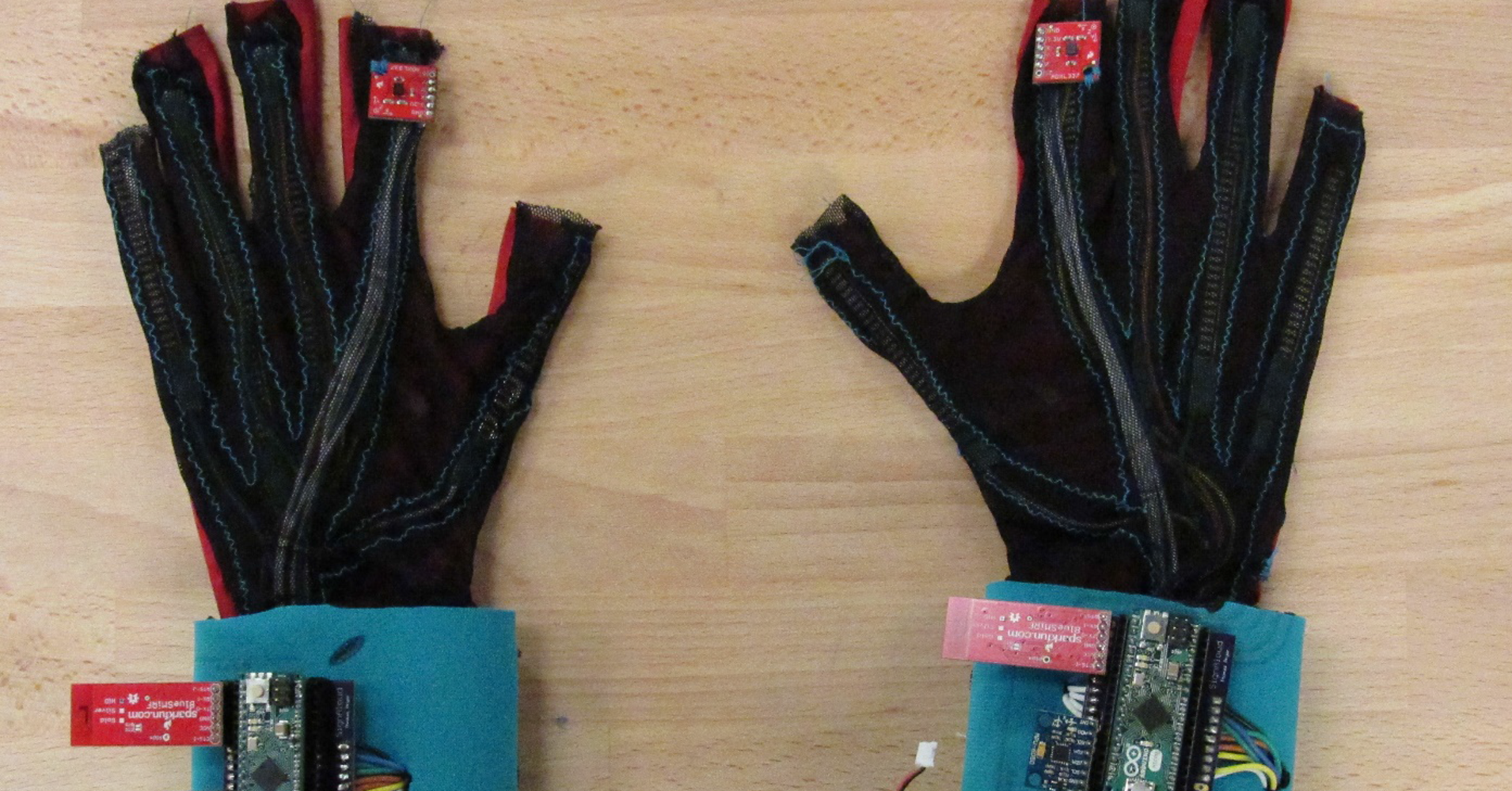 Students Invented Gloves That Can Translate Sign Language Into Speech And Text HuffPost