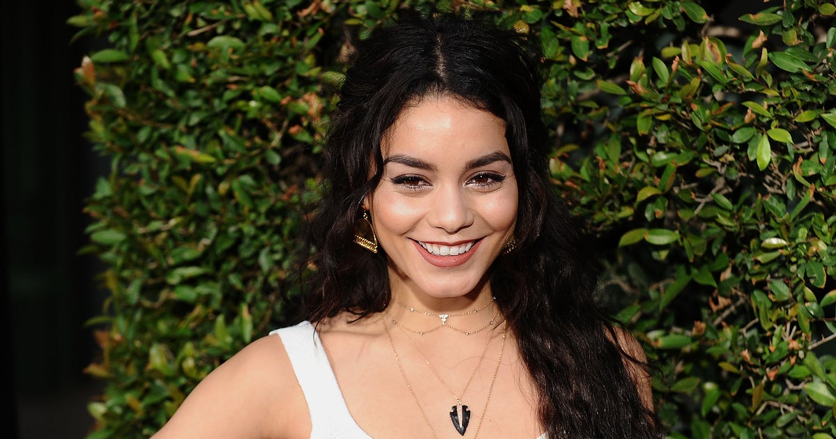 Vanessa Hudgens Opens Up About Losing Her Father To Cancer HuffPost
