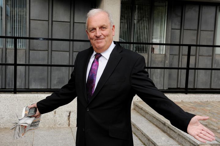 <strong>Kelvin Mackenzie, columnist at The Sun, should be sacked, says the mayor of Liverpool.</strong>