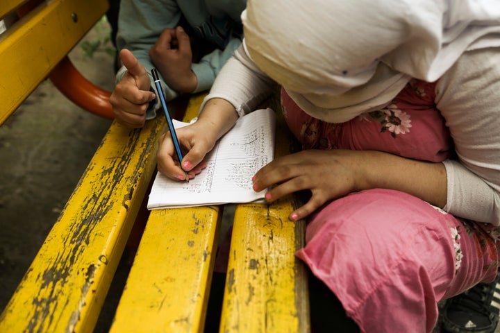 The Alsoupoli Intercultural School is a multilingual and multicultural community, one of the few educational facilities currently providing education specifically tailored to the children of migrants and refugees.