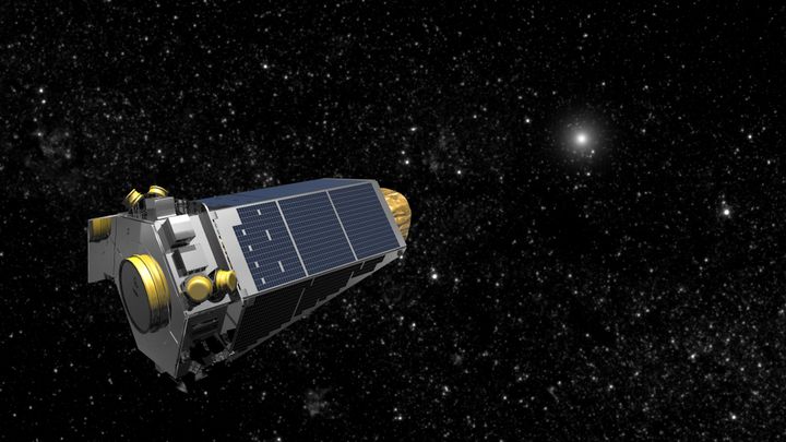 NASA's Kepler spacecraft is seen 75m miles from Earth.