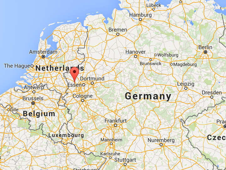 Kamp-Lintfort is in the north-east of Germany