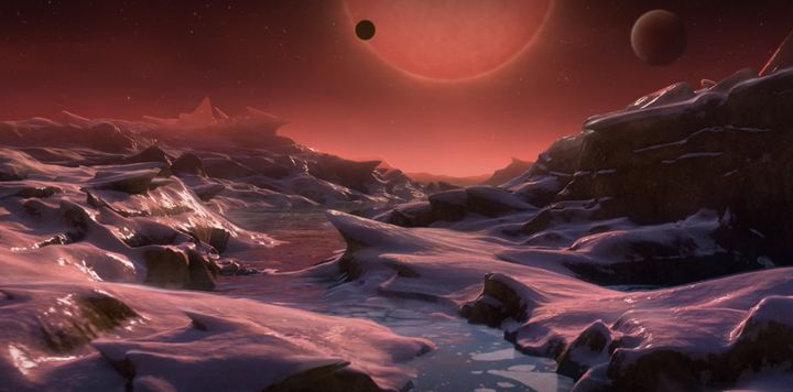 The atmosphere of three newly discovered planets could allow water to exist and with it, life. Researchers believe the surfaces could be rocky. 