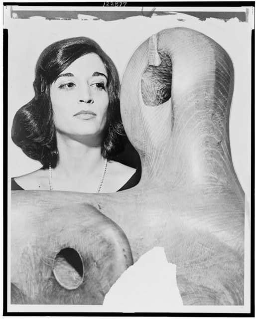 <a href="http://www.loc.gov/pictures/item/99402750/" target="_blank">Via Library of Congress</a>