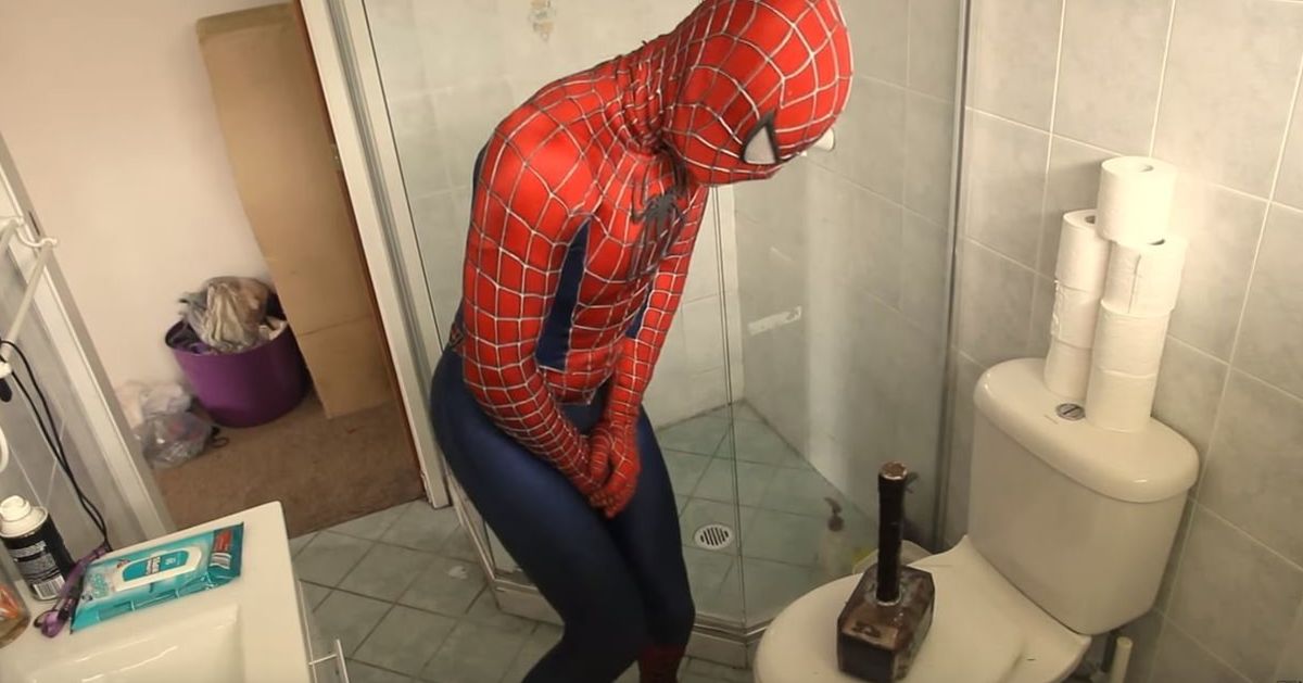 Thor Pranks Spiderman Using Mjölnir To Frustrate His Fellow Superhero |  HuffPost UK Comedy