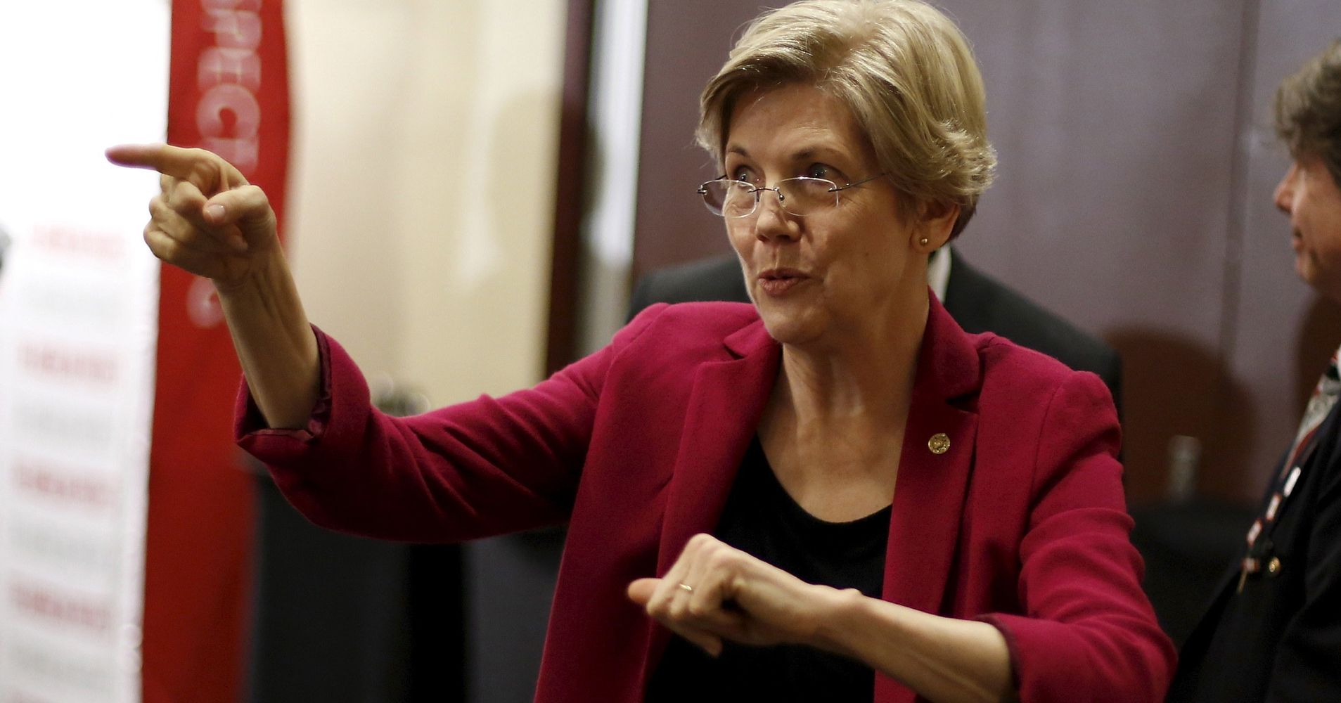 Elizabeth Warren Blasts Donald Trumps Toxic Stew Of Hatred And 