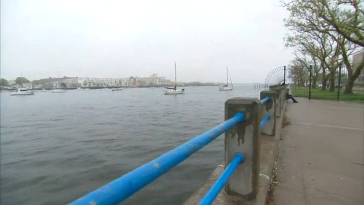 The body of a man wearing "cement shoes" was found along Brooklyn Beach in New York City on Monday.