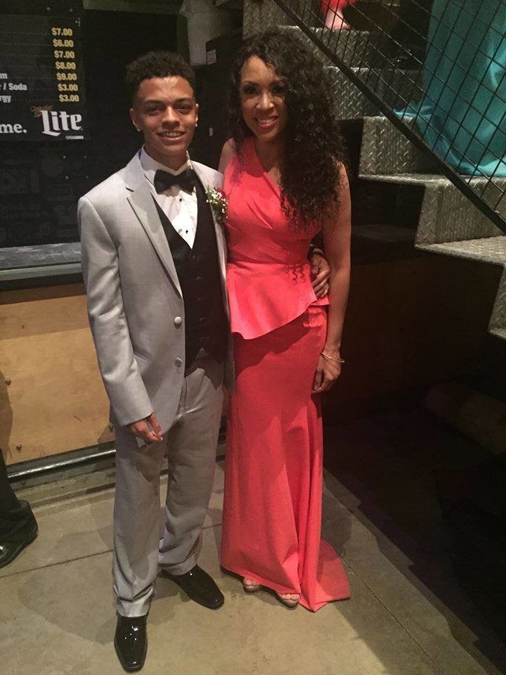 When he was 12, MelissaRoshan Potter's son said he'd take his mom to prom. Years later, he followed through with that promise.