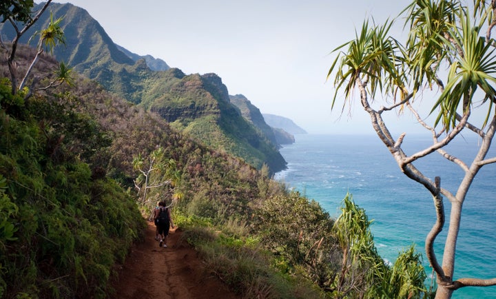 The Kalalau Trail Is Hands Down The Most Incredible Hike In America ...