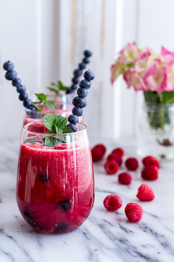 Raspberry-Rhubarb Sparkling Smoothie