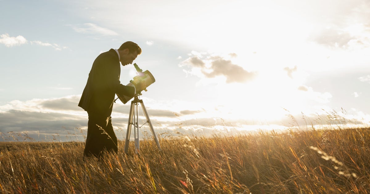 WHY YOU SHOULD NEVER LOOK SUN THROUGH TELESCOPE