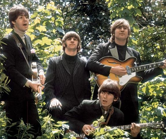 Paul, Ringo, George and John decamped to Chiswick House in West London for their video for 'Paperback Writer'