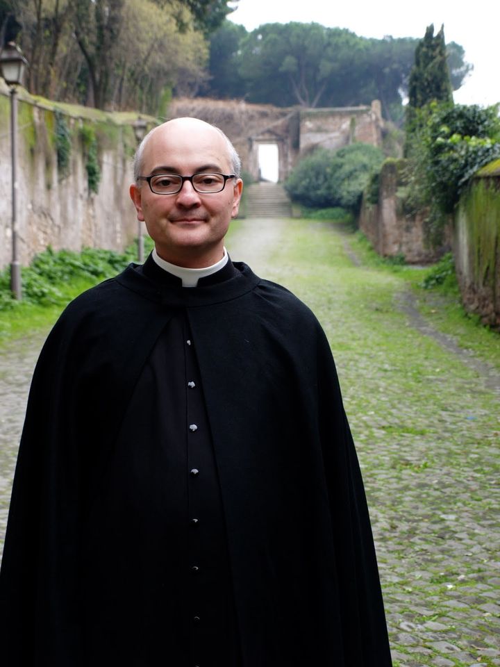 Roman Catholic priest José Antonio Fortea Cucurull will reportedly lead the session