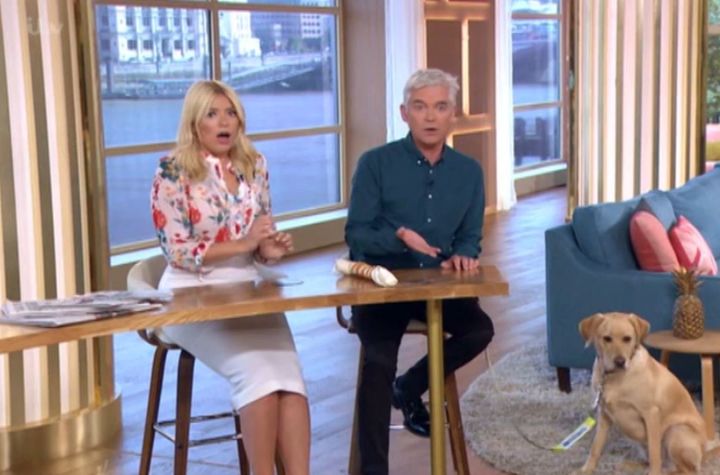 Holly Willoughby was stunned by an exploding light bulb on 'This Morning'