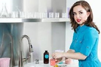 <a href="https://thrivecausemetics.com/" target="_blank" rel="nofollow">Thrive Causemetics</a> is a luxury beauty brand that