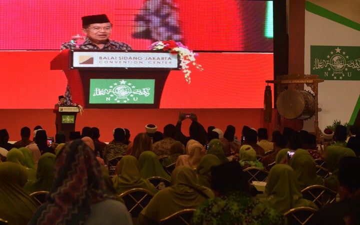 Indonesian Vice President Jusuf Kalla delivers a speech during the opening ceremony of the International Summit of Moderate Islamic Leaders in Jakarta on May 9, 2016.