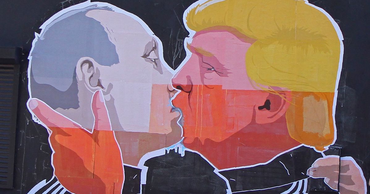 Donald Trump And Vladimir Putin Will Not Like This Street Art Mural