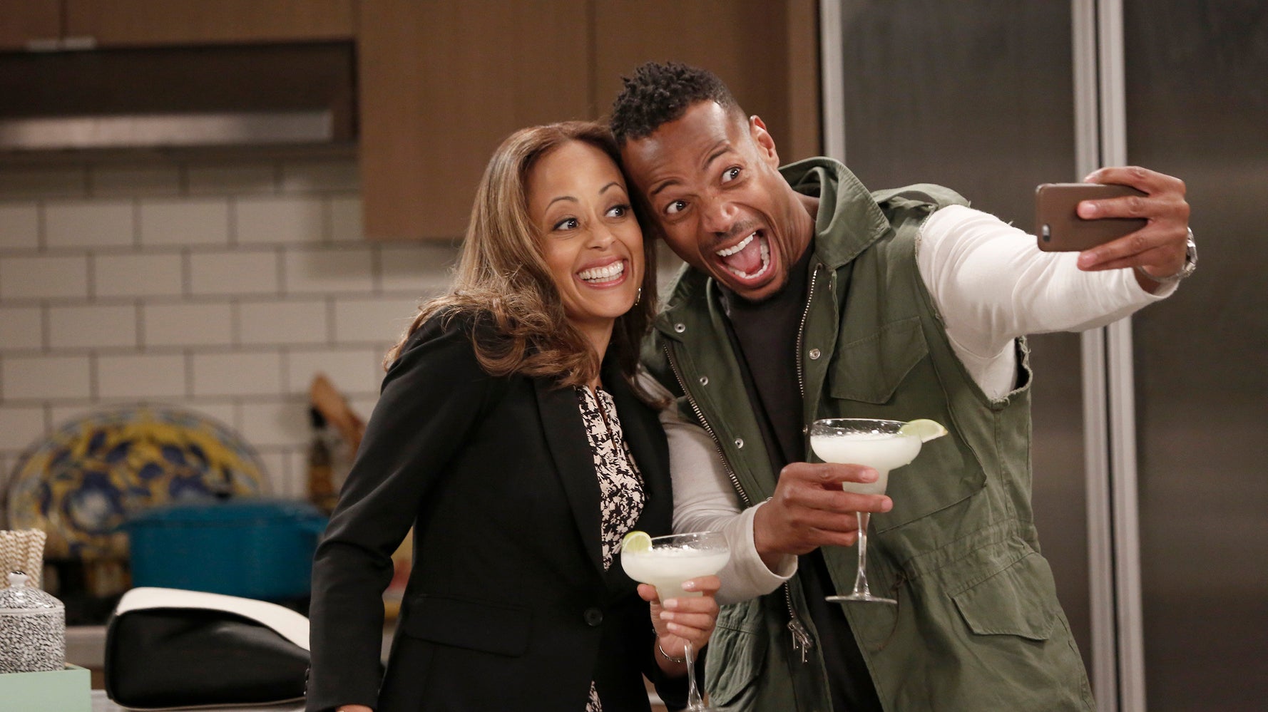 Marlon Wayans, Essence Atkins To Star In New NBC Family Sitcom | HuffPost  Voices