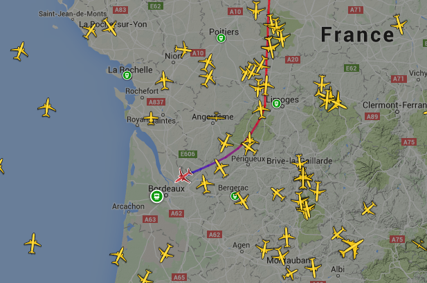 <strong>The flightpath of Flight FR9886 as it went in to land at Bordeaux</strong>