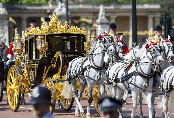 The Queen arrives in the Golden State Coach