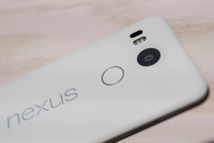 Google's Nexus 5X and 6P both support Android Pay with fingerprint ID.