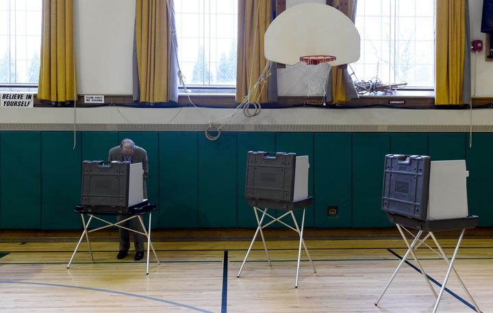 Registering to vote could become more seamless in Connecticut as state agencies pursue the goal of automatic voter registration when eligible voters visit the DMV. 