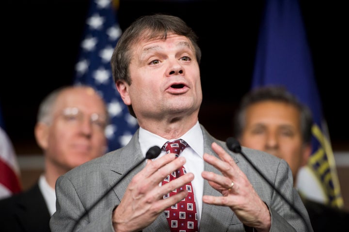 Reps. Mike Quigley (D-Ill.), pictured, and Scott Rigell (R-Va.) wanted to make it easier for members of the public to access taxpayer-funded reports from the Congressional Research Service.