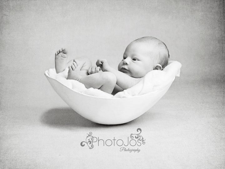 These "bump bowl" pictures are a creative approach to newborn photography.