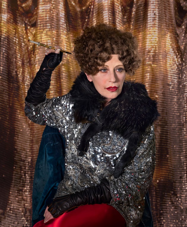 Artist Cindy Sherman Embodies 19s Film Beauties In New Photos Huffpost