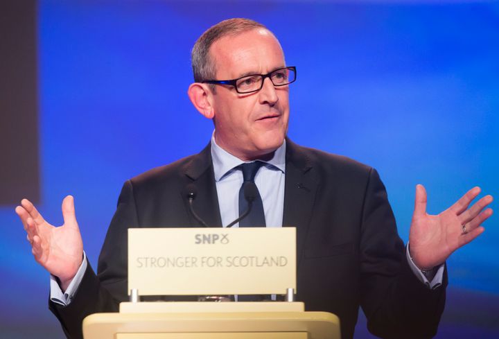 <strong>SNP deputy leader Stewart Hosie is stepping down and apologised for 'any hurt and upset' he has caused</strong>