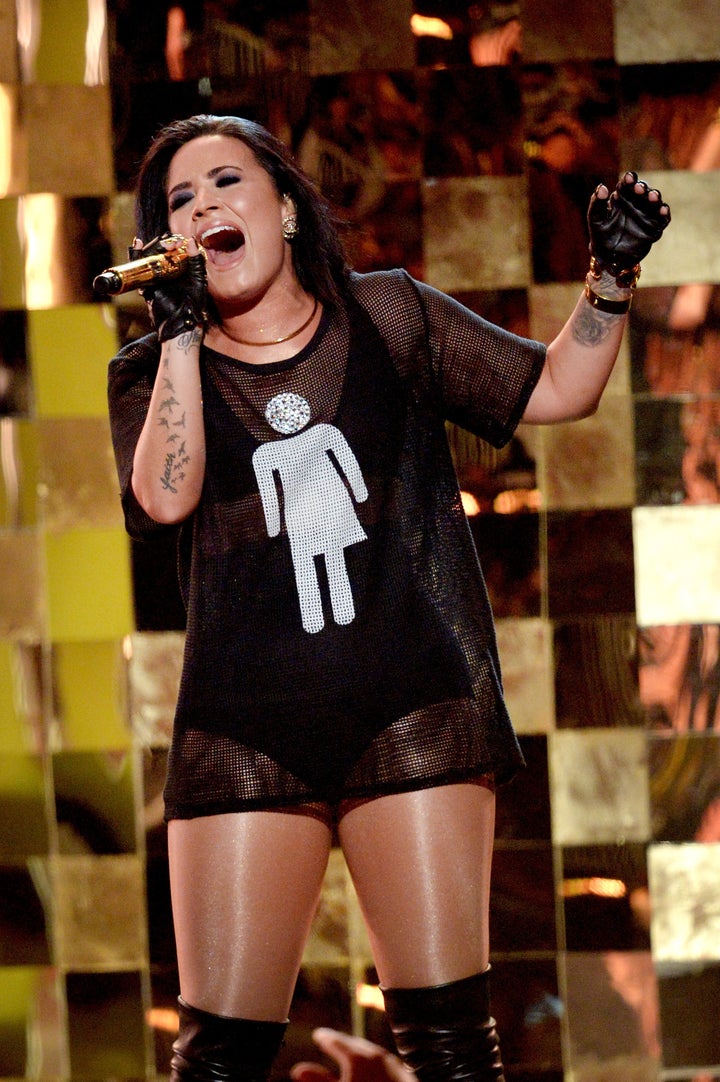 Demi Lovato Wins Billboard Music Awards By Showing Support For ...