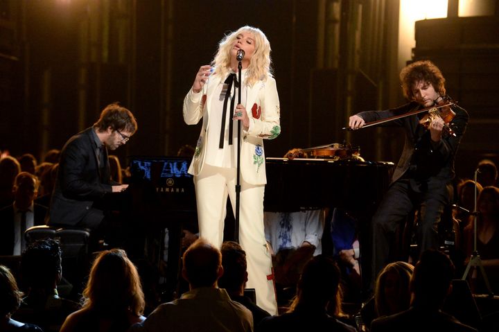 Kesha performing at the Billboard Music Awards