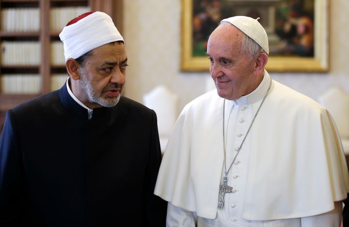 Pope Francis talks with Egyptian Grand Imam of al-Azhar Mosque Sheikh Ahmed Mohamed al-Tayeb during a private audience at the Vatican on May 23, 2016.