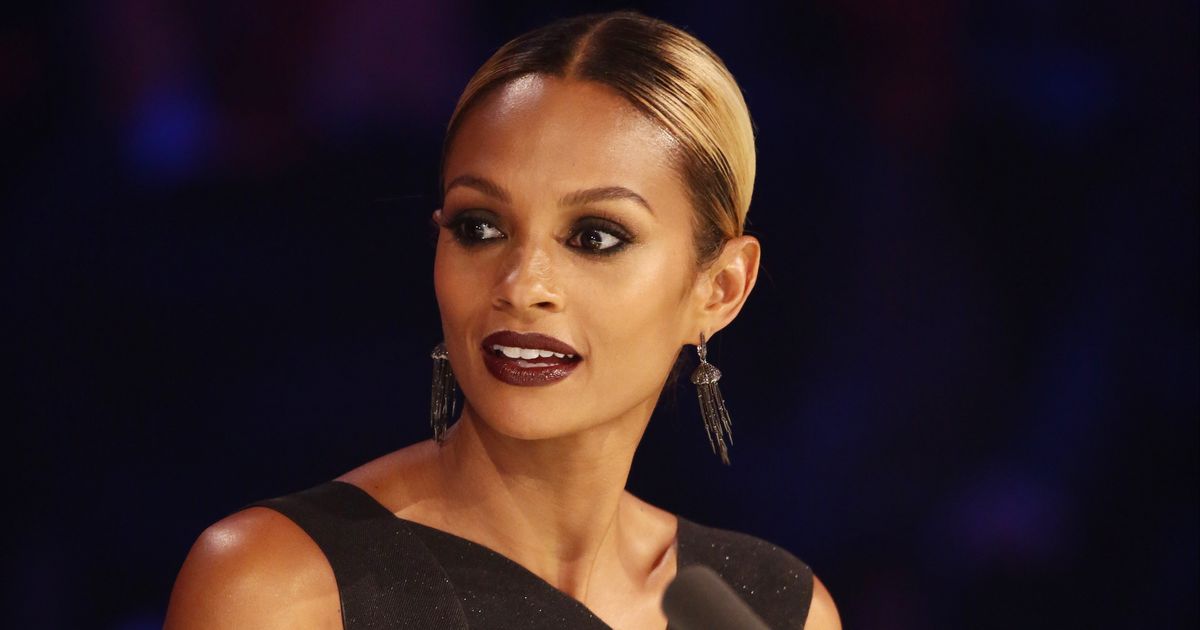 Alicia Dixon. Alesha Dixon шоу талантов. Алеша Диксон Британия ищет таланты судьи. Судьи American Talent Alesha.